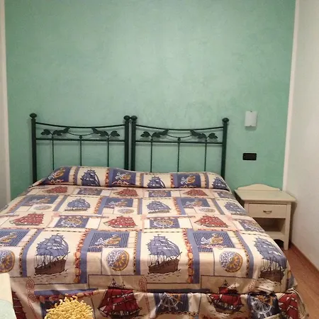 Affittacamere Battistoli Pensionat Costermano